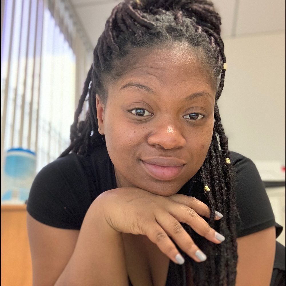 Meet your Posher, Anais